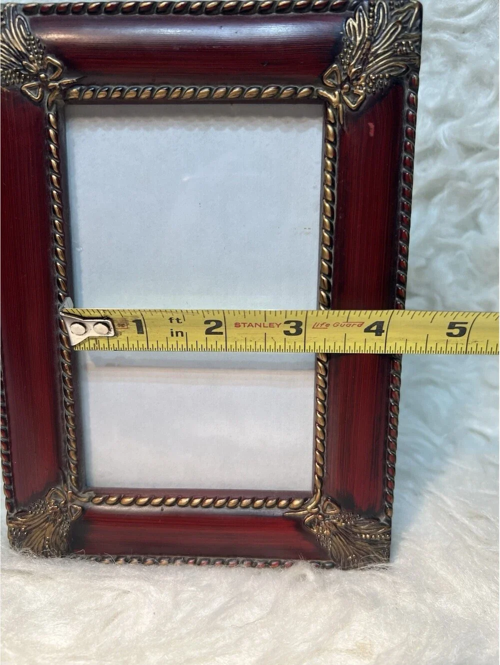 Vtg Ornate Resin Scroll Photo  Frame Stand 5x7” Elegant Cottage Core Burgundy